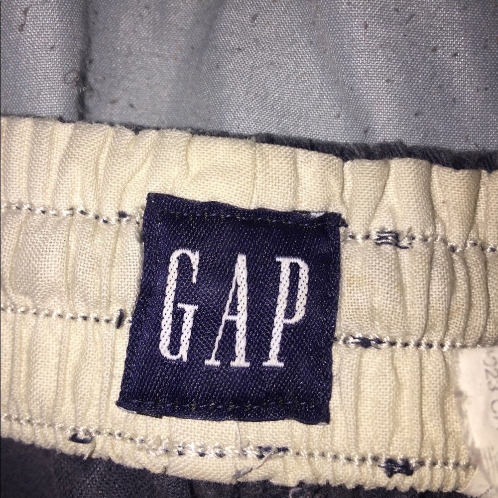 Gap shorts - Picture 2 of 3